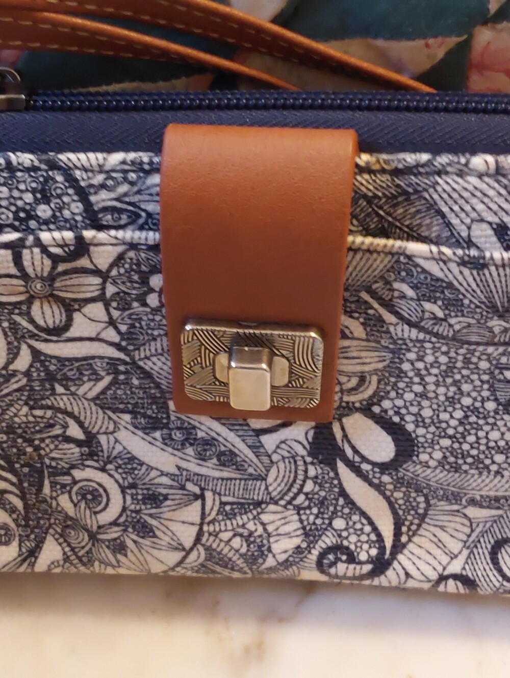 Sakroots Navy Blue and Brown Floral Crossbody Wallet - Picture 4 of 10
